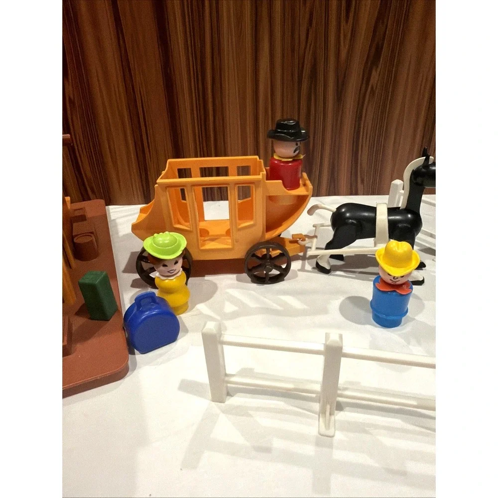 Vintage Fisher Price Little People #934 Western Town Playset 1982 Playset Horse